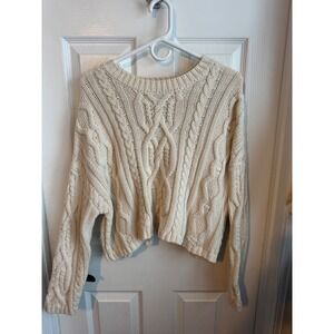 Jessica Simpson Cream Cable Knit Sweater Medium Chunky Cropped Pullover